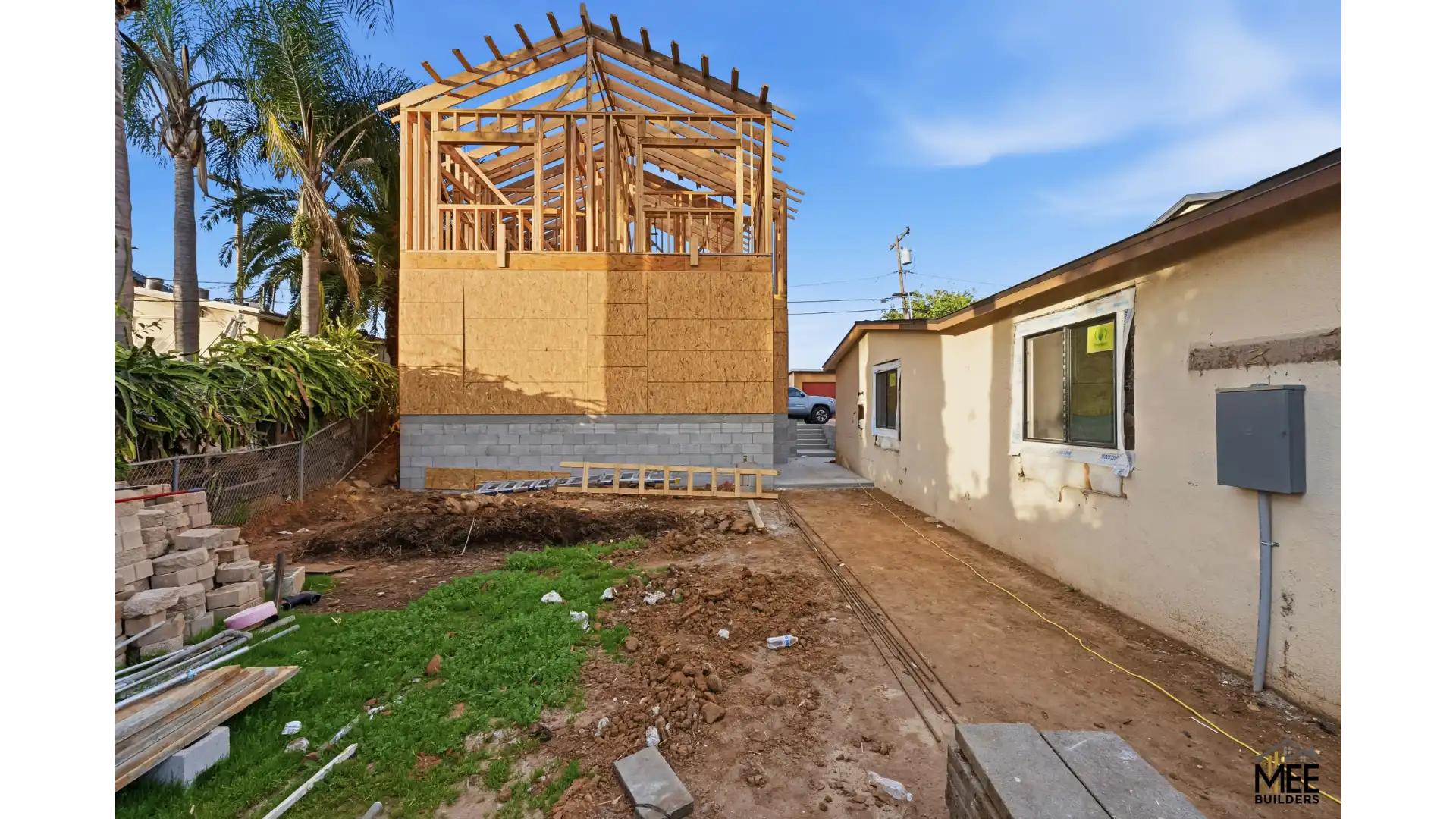 Efficient Attached and Detached ADUs in Solana Beach by MEE Builders