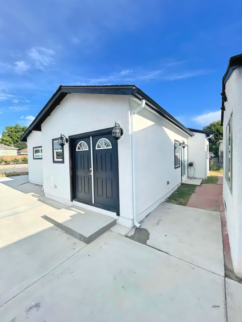 Attached ADU expansion in Carlsbad by MEE Builders